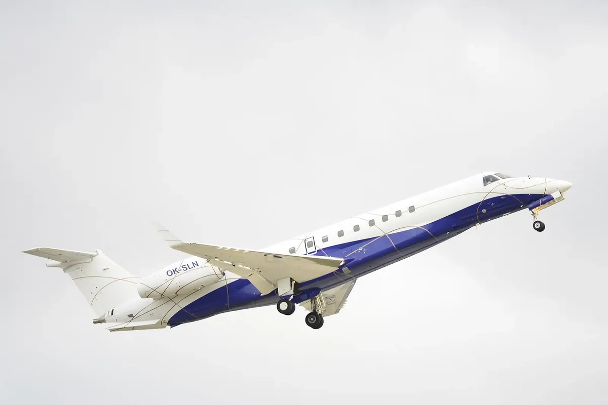 Embraer Legacy 600