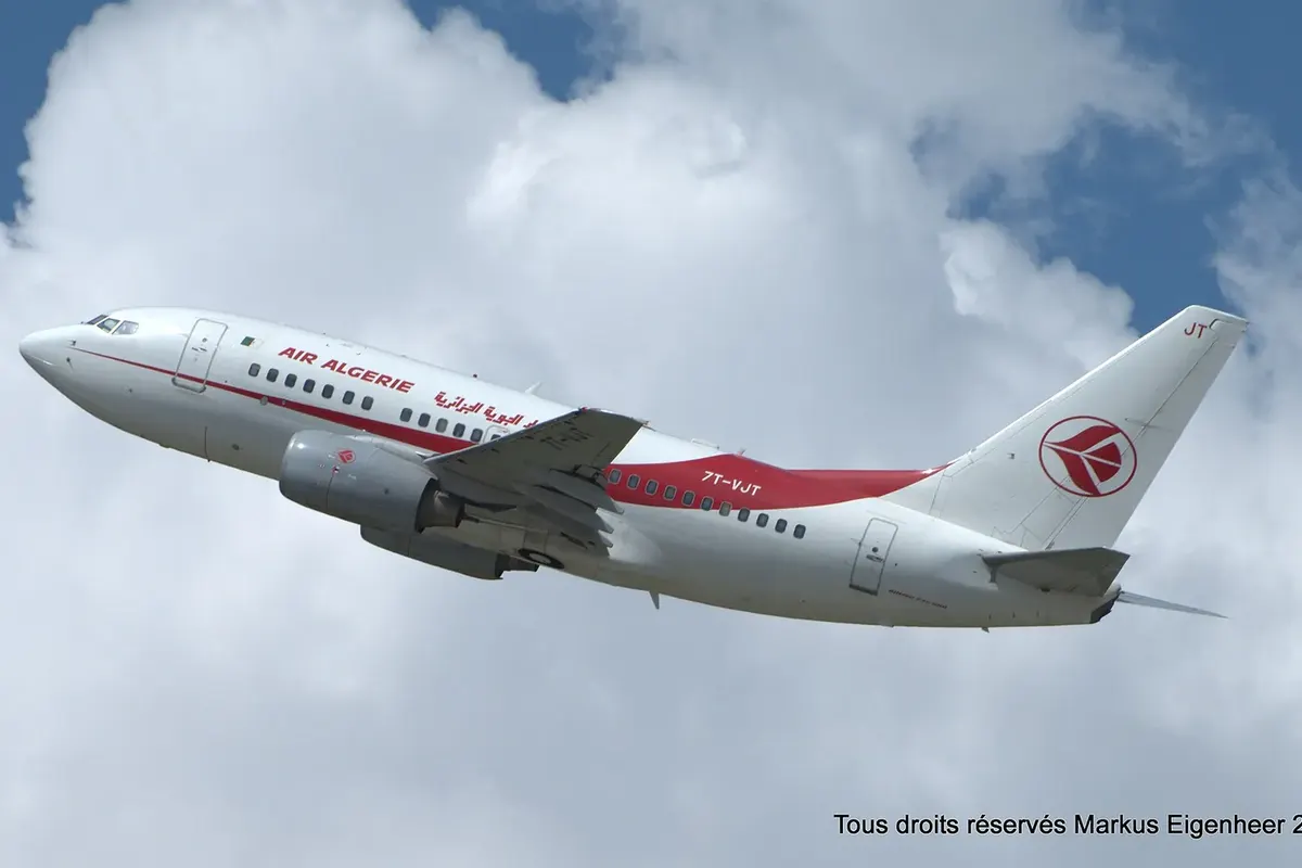Boeing 737-600