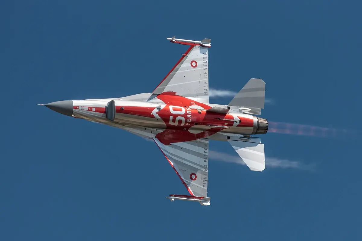 General Dynamics F-16 Fighting Falcon