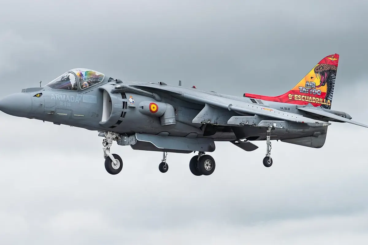 McDonnell Douglas AV-8B Harrier II