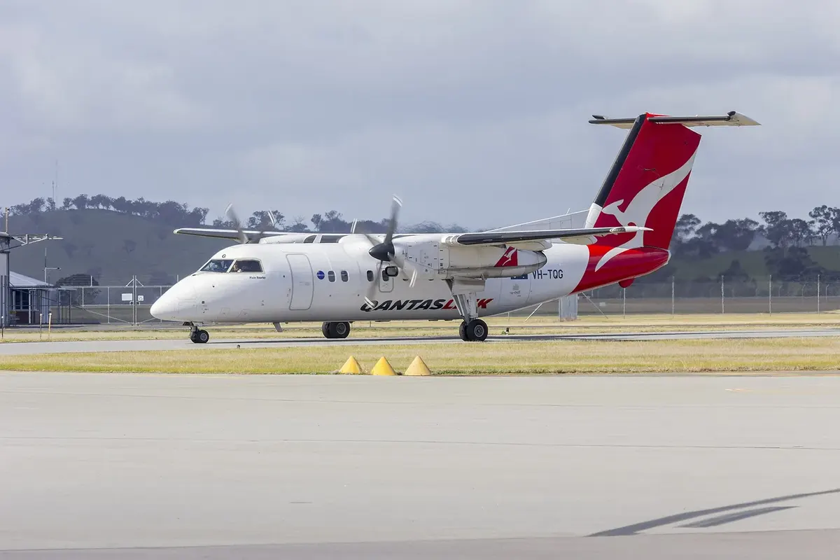 De Havilland Canada Dash 8-200