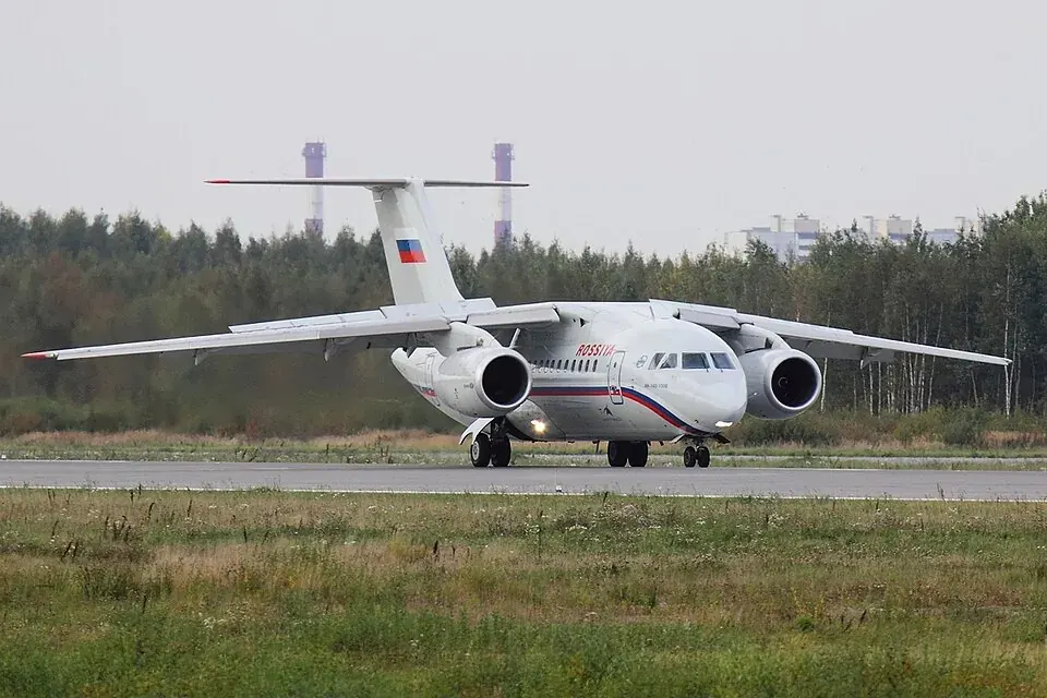 Antonov An-148
