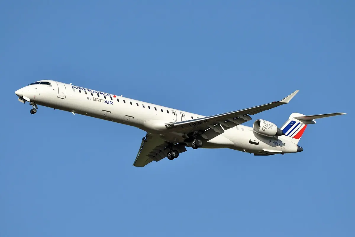 Bombardier CRJ1000