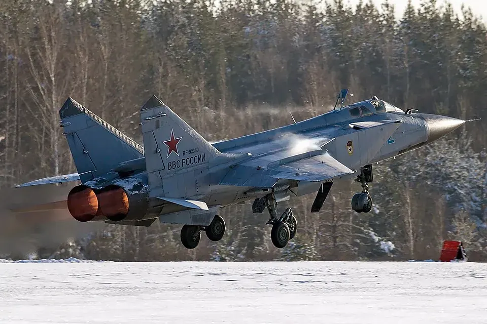 Mikoyan MiG-31