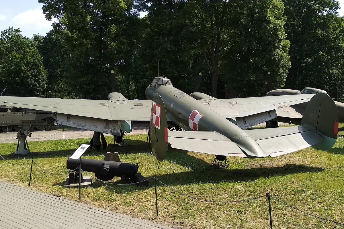 Petlyakov Pe-2