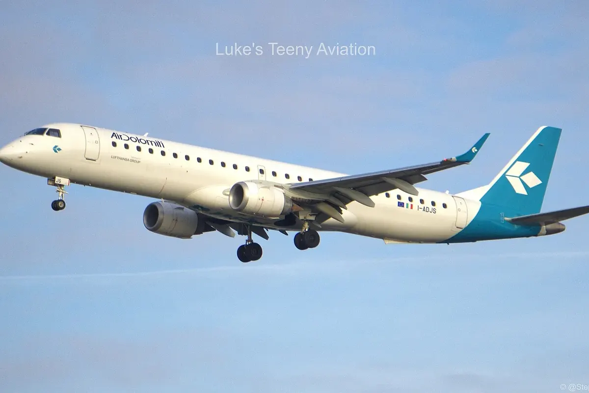 Embraer E195