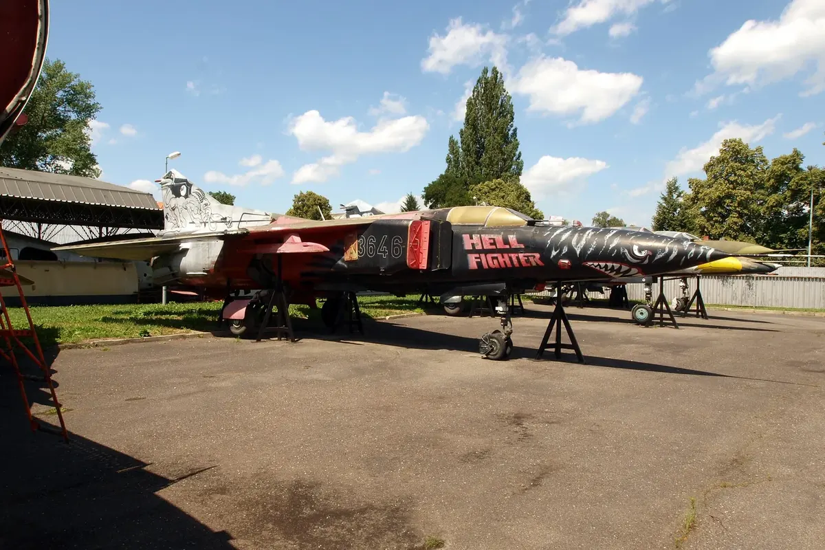 Mikoyan MiG-23