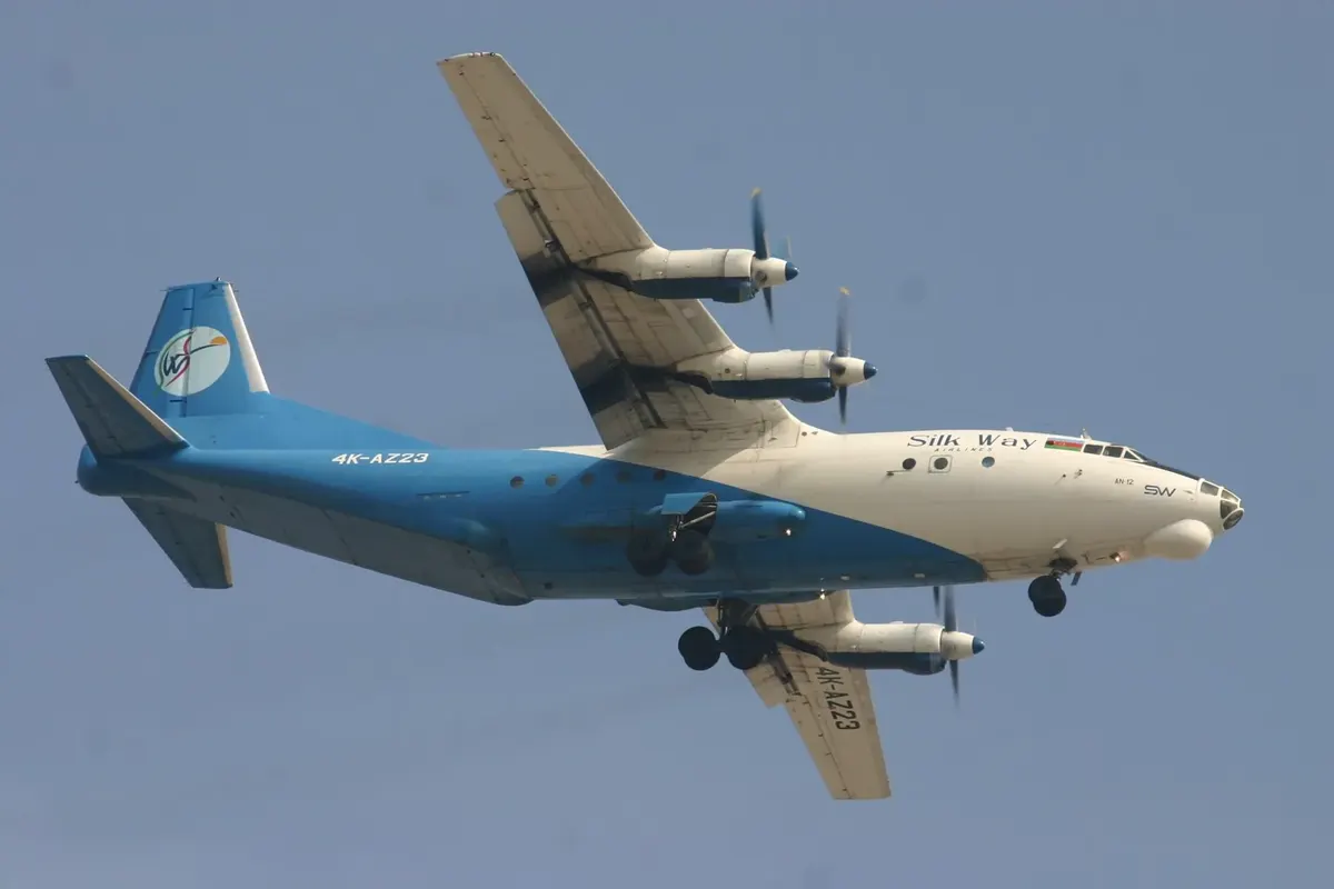 Antonov An-12